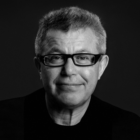 headshot of daniel libeskind