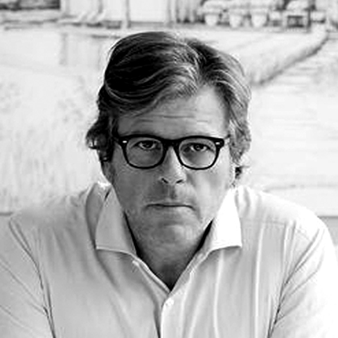 headshot of enzo enea